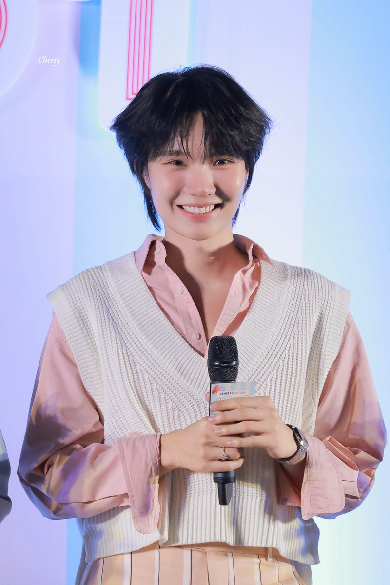bubblycherry_'s tweet photo. บิบี๋กะสีชมพู หวานกรุบ 💗

KNPTFO CENTRAL SUMMERBOY
#ลูกรักพี่เซ็นทรัล
#KengNamping #เก่งน้ำปิง
#Nampingster https://t.co/xdeK2hwCu6