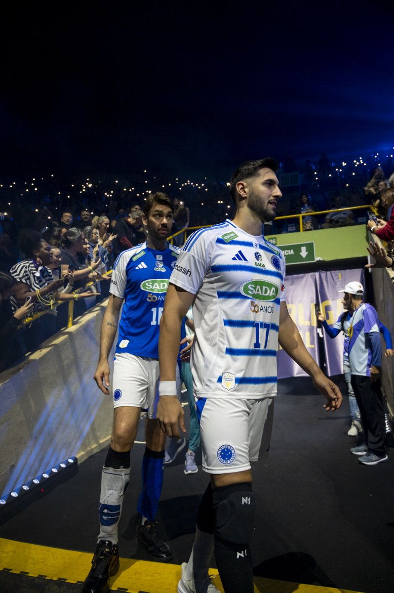 sadacruzeiro's tweet photo. Sada Cruzeiro em quadra!! https://t.co/oUJntPQOIh