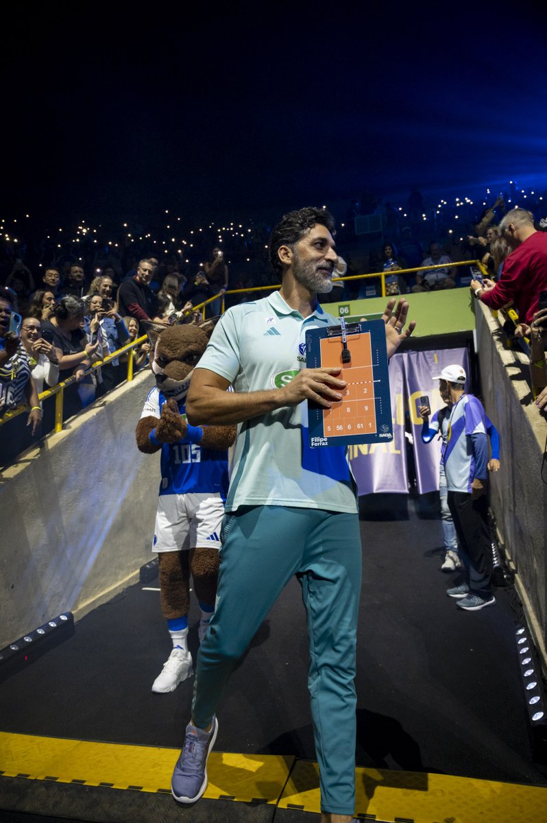 sadacruzeiro's tweet photo. Sada Cruzeiro em quadra!! https://t.co/oUJntPQOIh