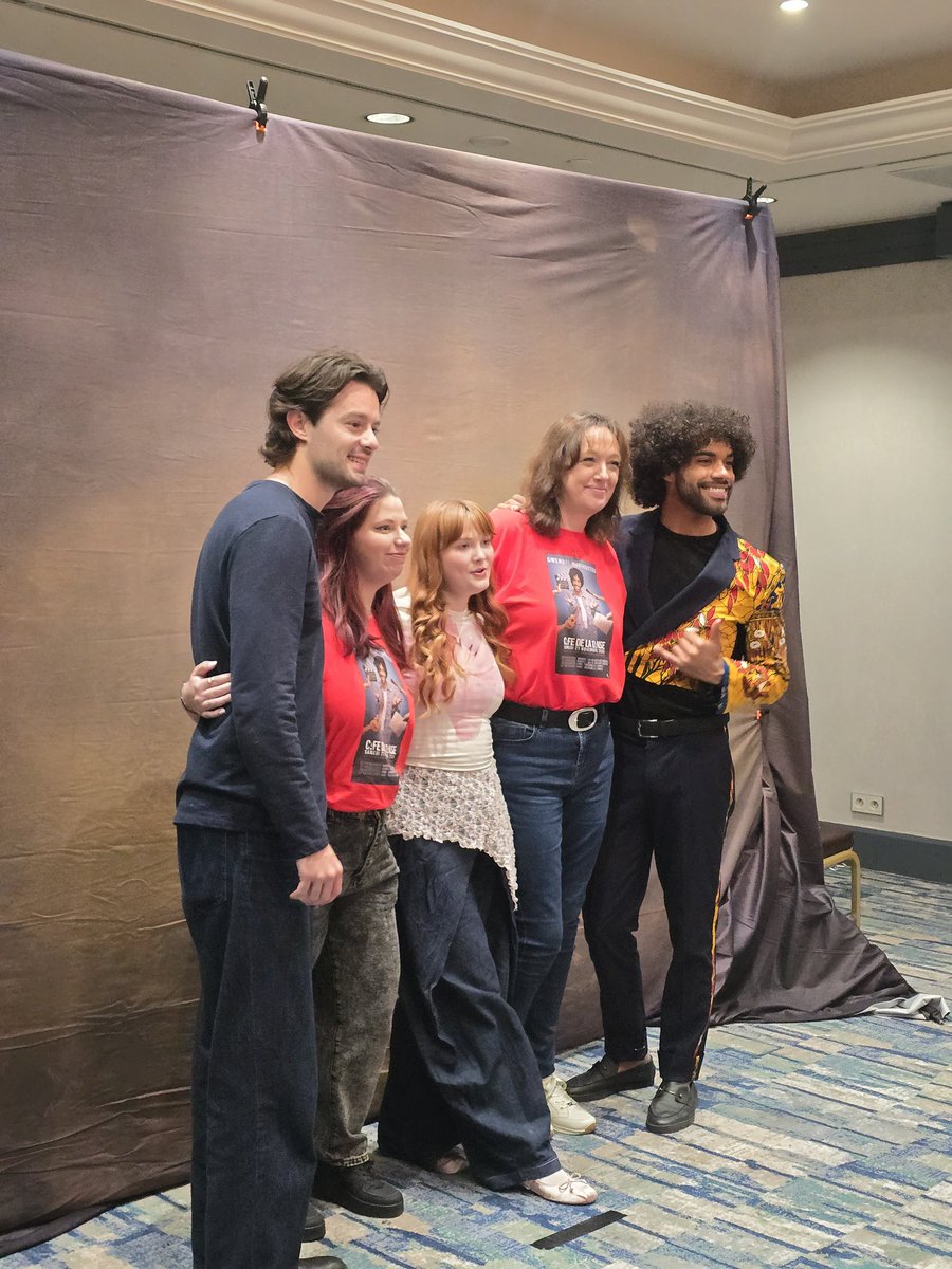 CloudsCon's tweet photo. La photo trio Alex/Marie/Gwendal https://t.co/N1sMHqwoGV