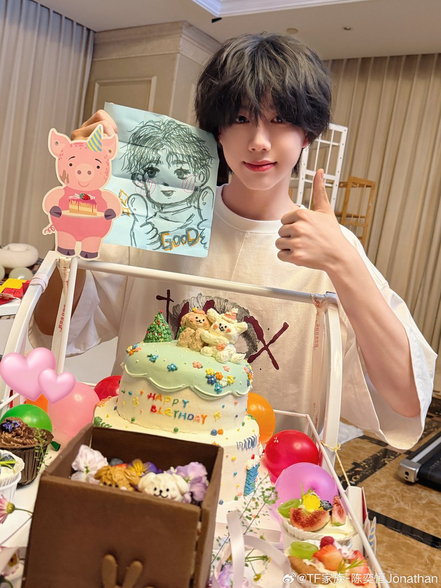 แม่น้องอี้เหิง tweet media