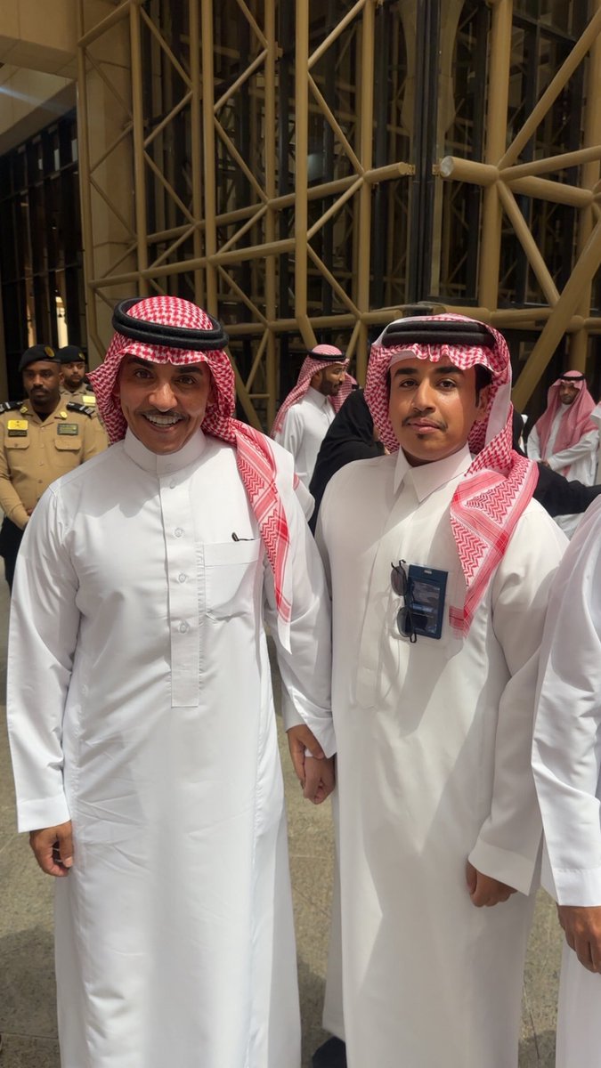 hizam202's tweet photo. تشرفت بقيادة لجنة «المساندة والإمداد» في معرض (Impact) @SPP_KSU والذي حظي بزيارة وتشريف كريم من معالي وزير الإعلام الأستاذ سلمان بن يوسف الدوسري.
كل الشكر والتقدير لفريق العمل فلولا تكاتف جهودهم وإخلاصهم لما تحقق هذا النجاح الباهر والمظهر المشرف الذي يليق بمستوى وتطلعات هذا الحدث https://t.co/b2hb3wt1SR