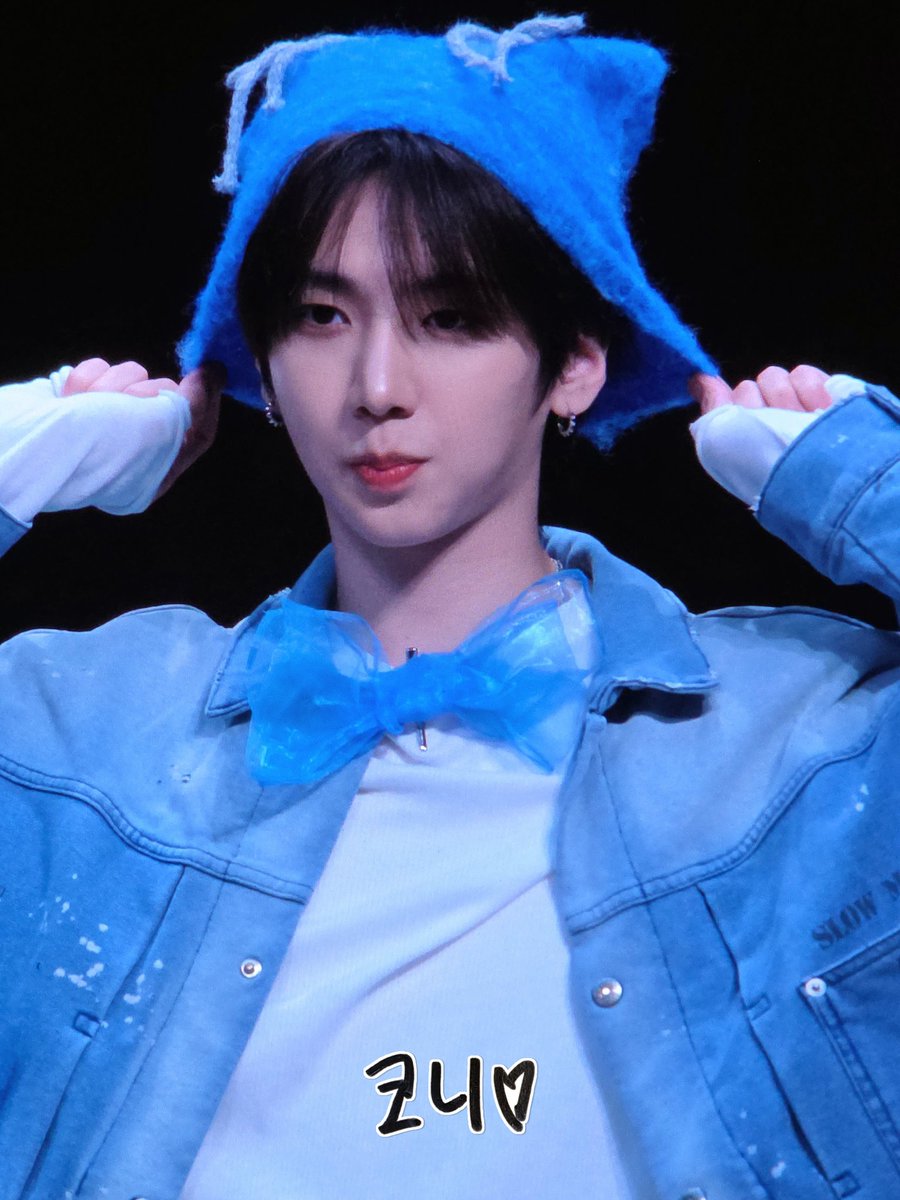 코니 tweet media