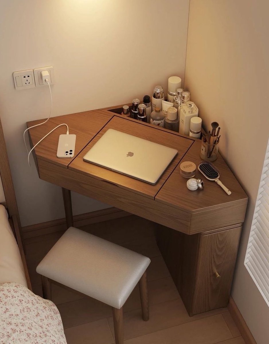 racunincenter's tweet photo. adorable wooden furniture

— a thread https://t.co/gN3mgCZVug