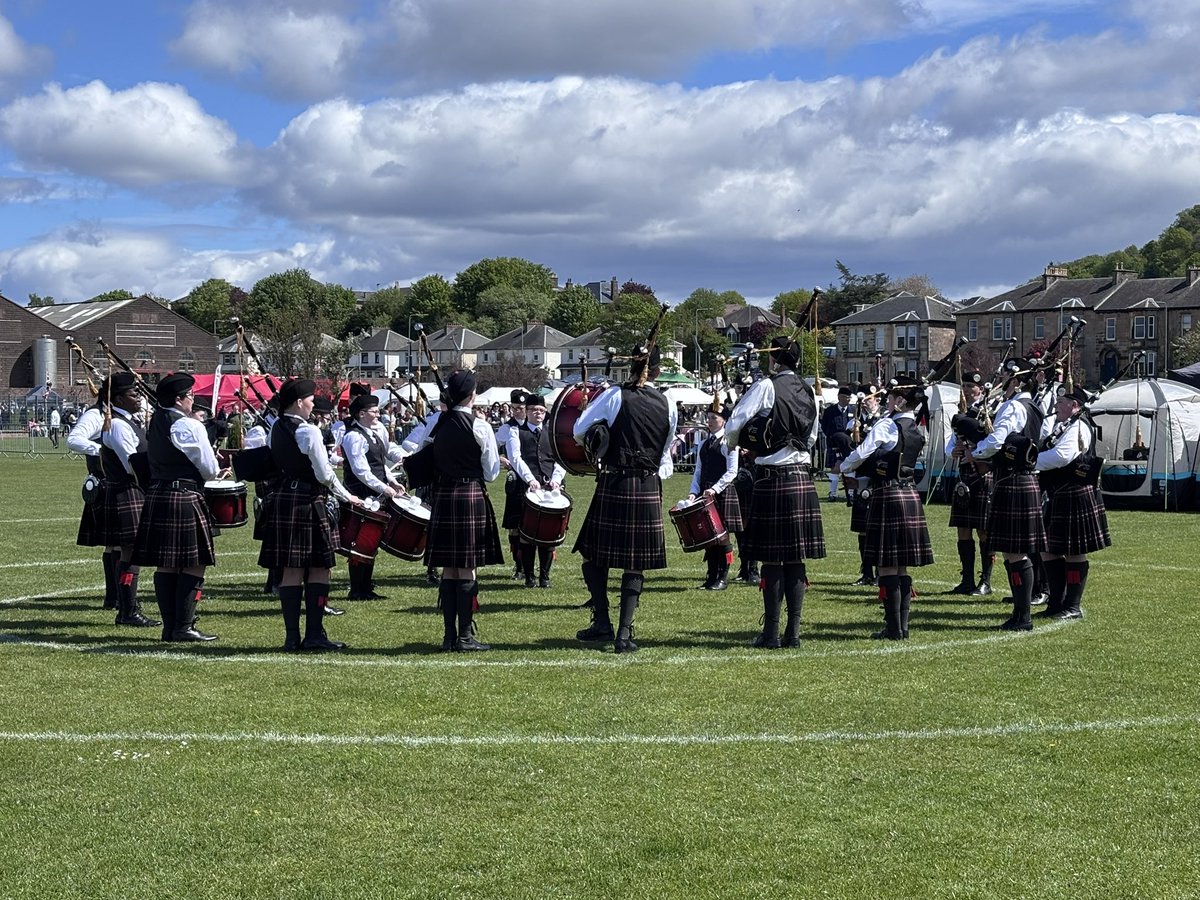 MusicCalderhead's tweet photo. 🎶 Good luck to Logan, Flynn &amp; Logan who are competing with North Lanarkshire Schools Pipe Band today at Gourock Highland Games 🎶 @CalderheadHS https://t.co/4uXlSTbXVs