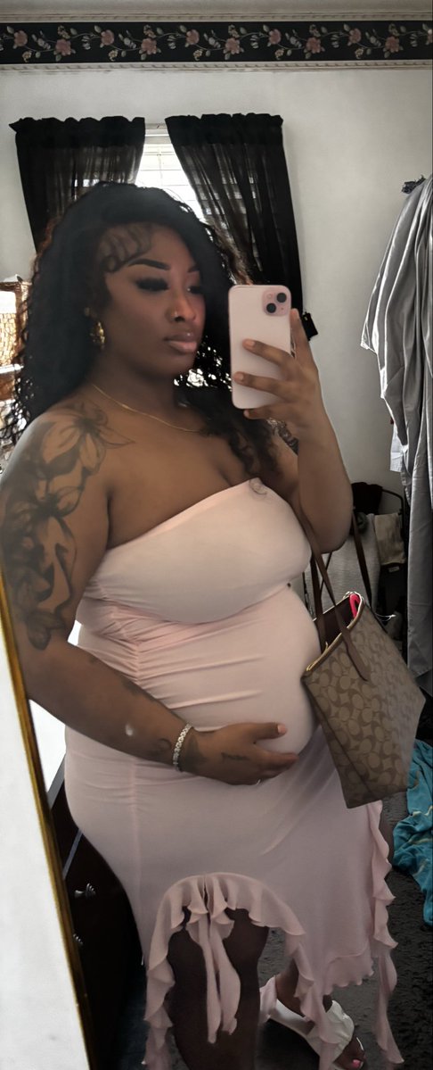 Lashay__mmkay tweet media