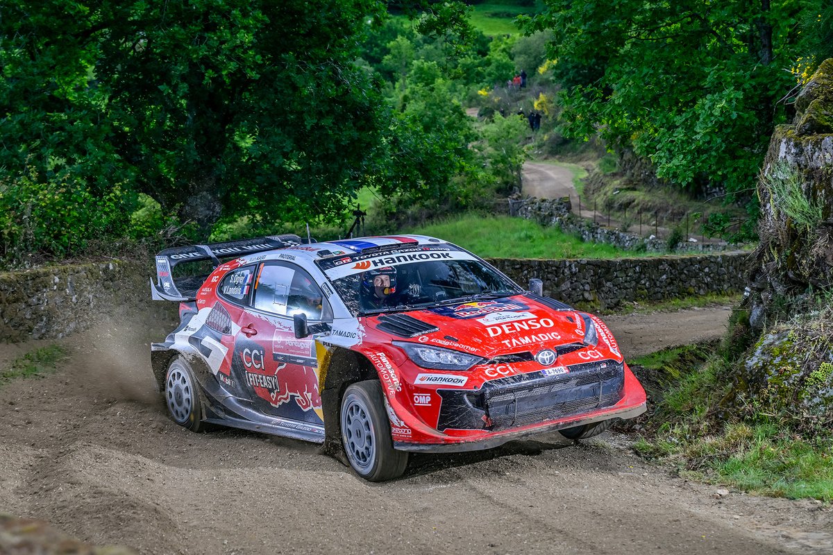 Sébastien Ogier tweet media