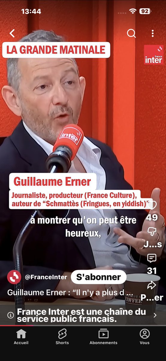 Ce petit mot que j'adresse à Guillaume Erner, journaliste à France Culture. Je conçois qu'un journaliste peut être éditorialiste ou chroniqueur à plein temps à la radio ou à la télévision, mais à la condition qu'il ne tronque pas les faits pour servir un camp politique ou un