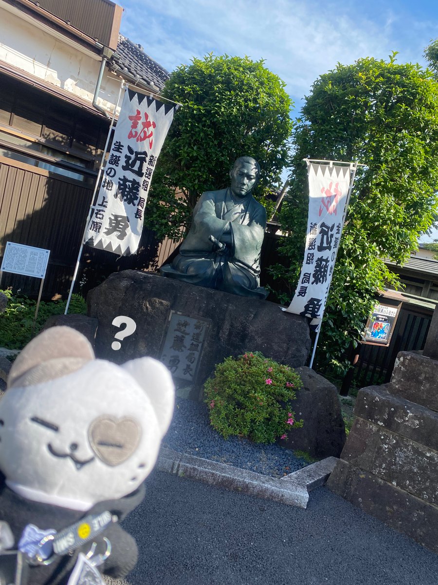 Thikuwabooon's tweet photo. 🖤🩶🖤
#ITZY_TNVS_DAY1 
#ITZY_TNVS_DAY2 https://t.co/kQLmO0LbgH