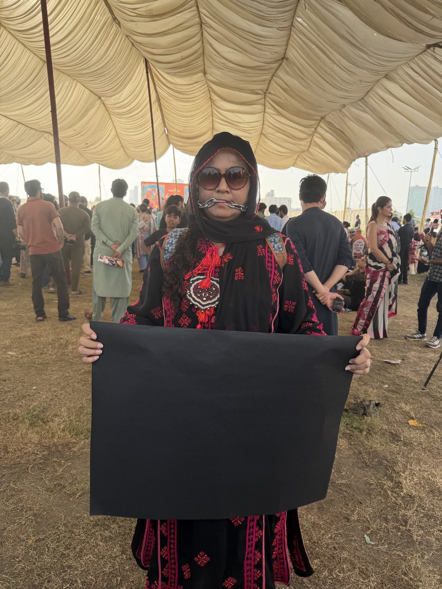 Fahmida Riaz Shehwaniفهميده رياض tweet media
