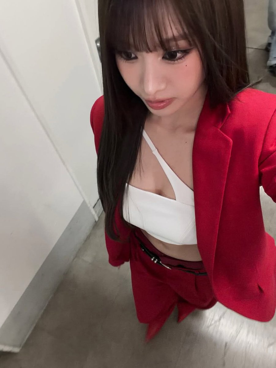 나띠 https://t.co/wQ7PWEMu1n