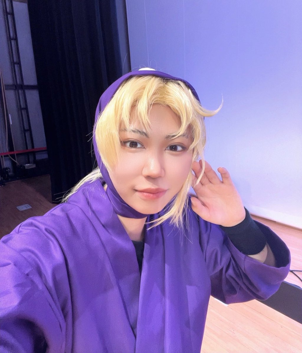 まる tweet media
