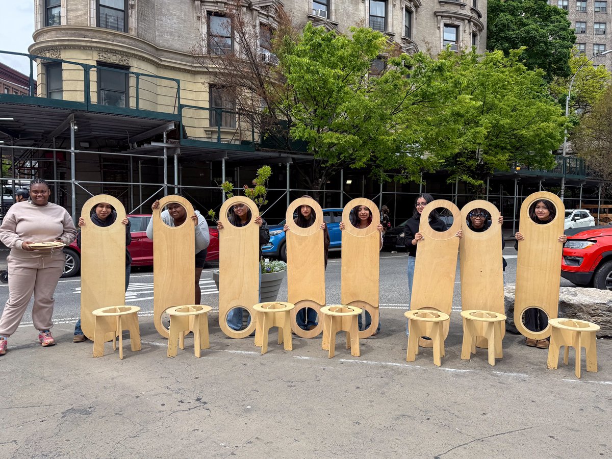 streetlab's tweet photo. This spring, Street Lab is offering a new program for high school students in Harlem: youth-led Open Streets. In partnership with @APRSquare, J Max Bond Center, Manhattan Borough President, JAH-P Design. Support from NEA, The Happold Foundation, @NYC_DOT. https://t.co/HLPHYc0Tu5 https://t.co/YLdsMZYShP