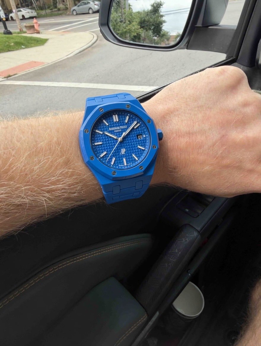 VinchTheGrinch tweet media