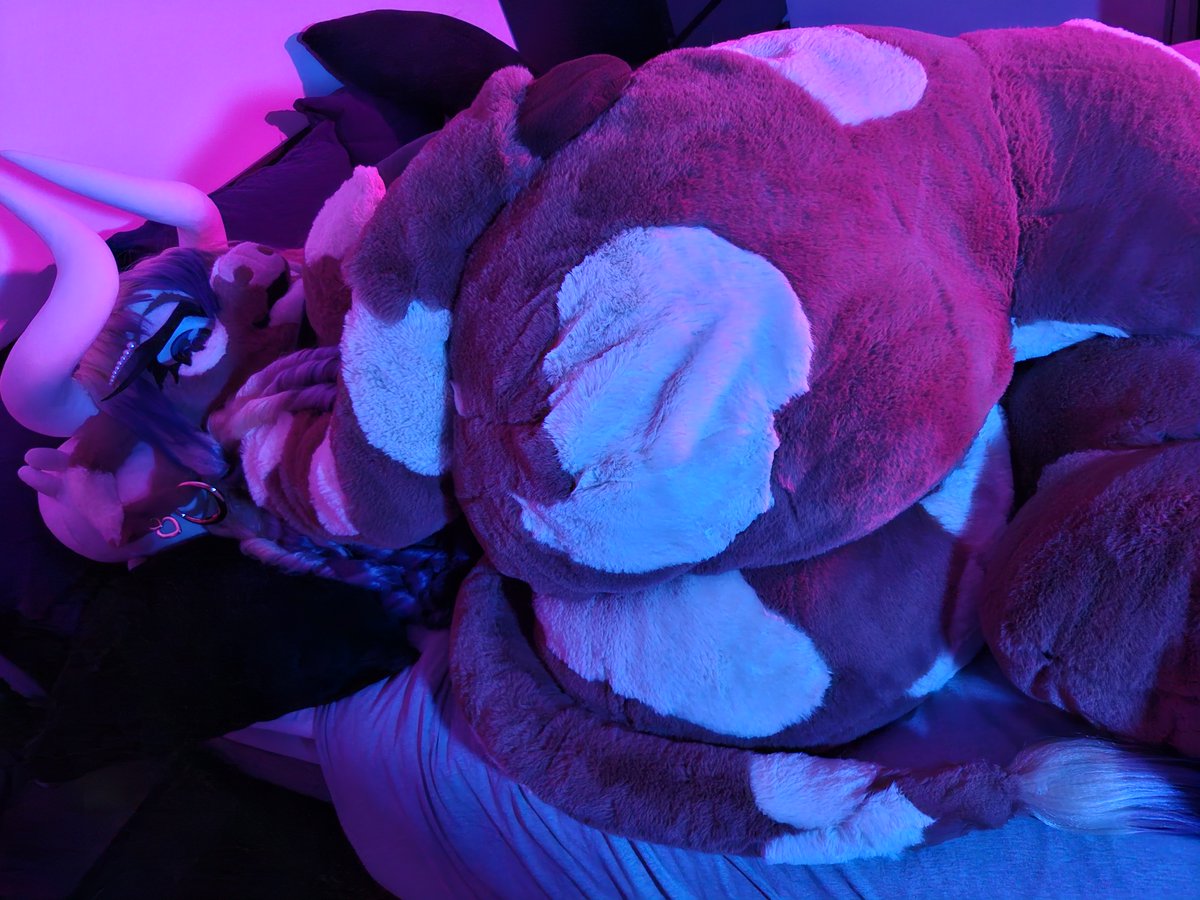 Milka the Cow tweet media