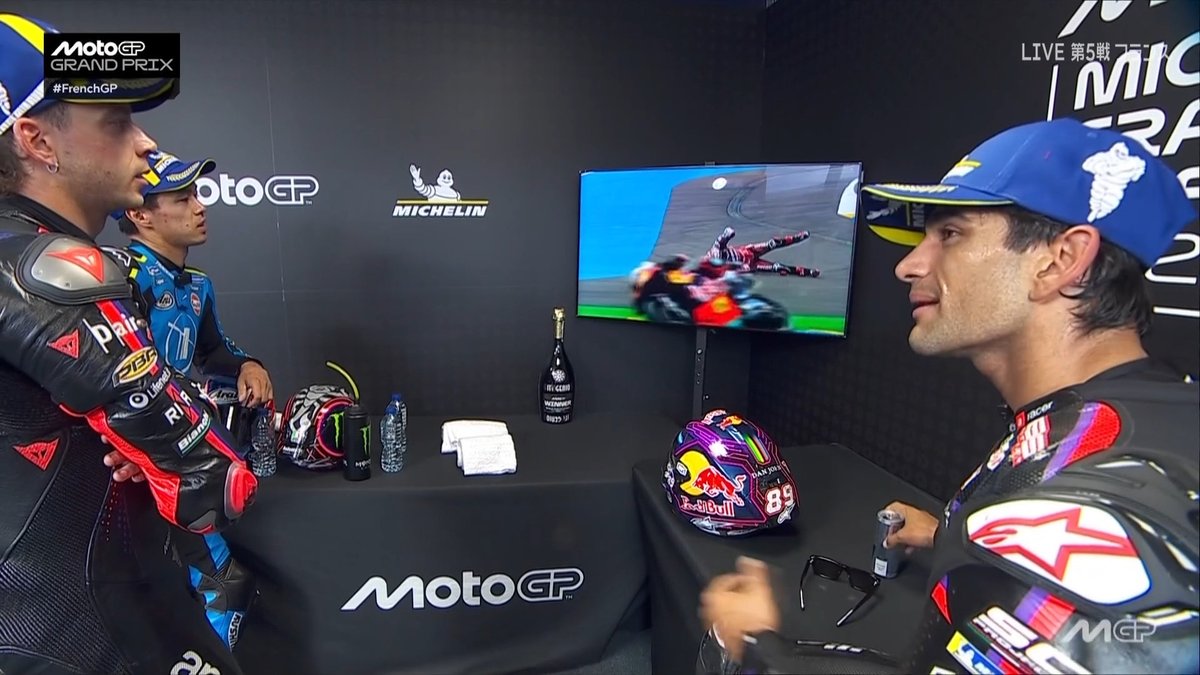 小椋選手ちょっと入りにくそうｗ
#MotoGP_jp