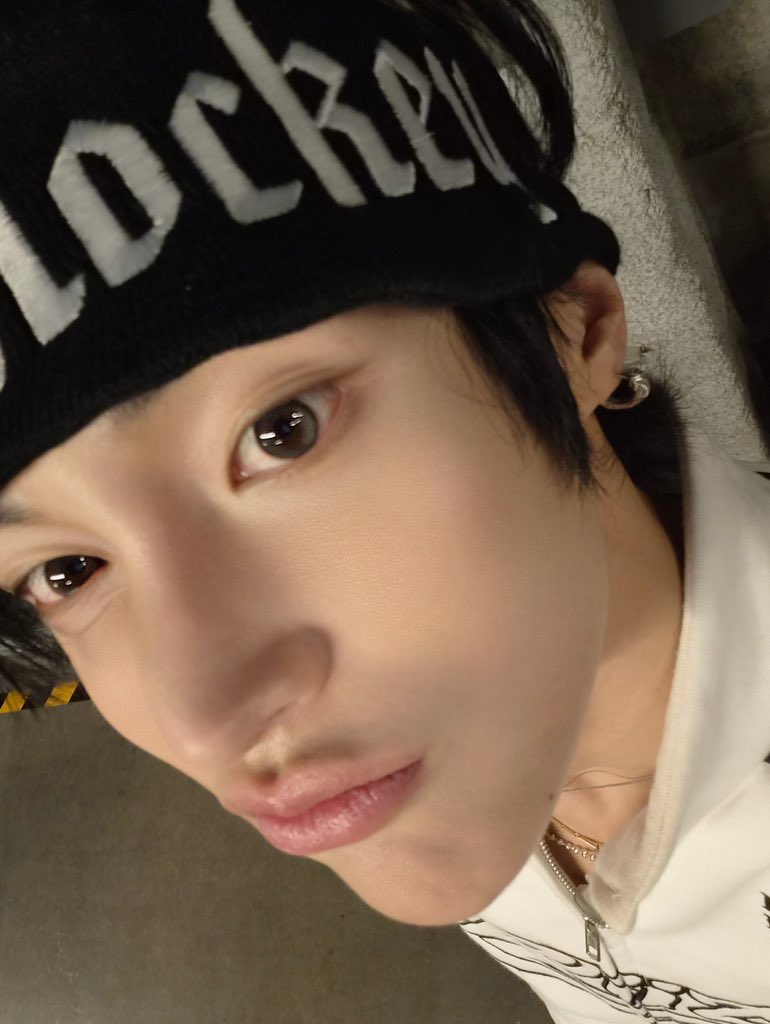 ⟡ ̫ռʋʍ♡*゚ꔛ彡 ᓀ‸ᓂ ²⁶ ⁰² ᴘʀᴏᴍɪꜱᴇꕥ tweet media