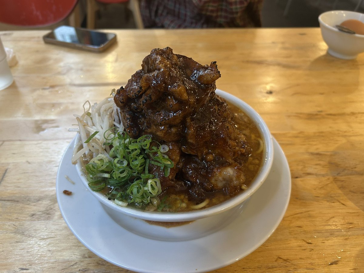 denpun0122's tweet photo. @yz_pmpm 絶対大きいのは食べてはいけません https://t.co/WZWceIM3S7