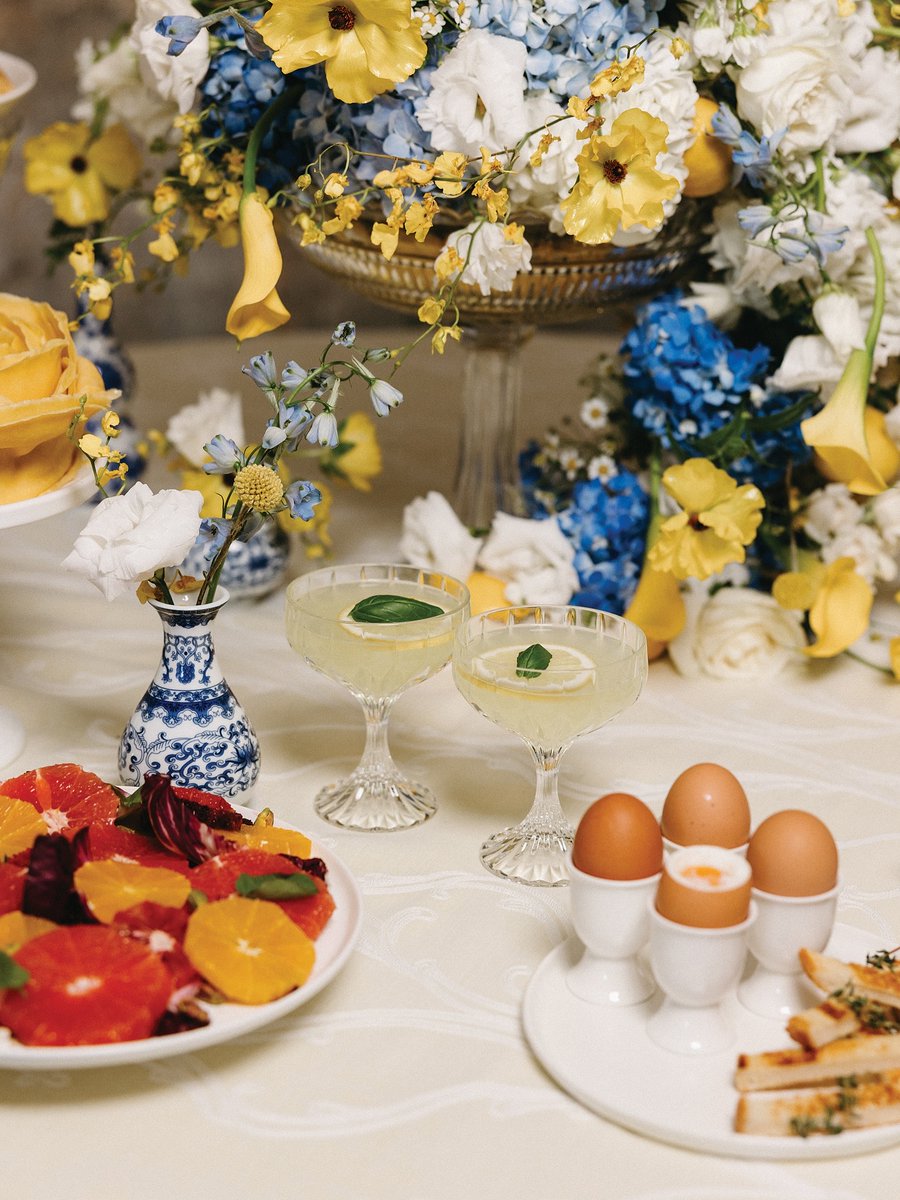 DAmicoEvents's tweet photo. In celebration of all the women who love like a mother. 💛

Catering: D’Amico Hospitality 
Design &amp; Florals: Ink &amp; Ivy
Coordination: Maven Events
Photography: Sarah Heath Photography 
Rentals: Linen Effects
Venue: Neu Neu https://t.co/NlZgNYxTyg