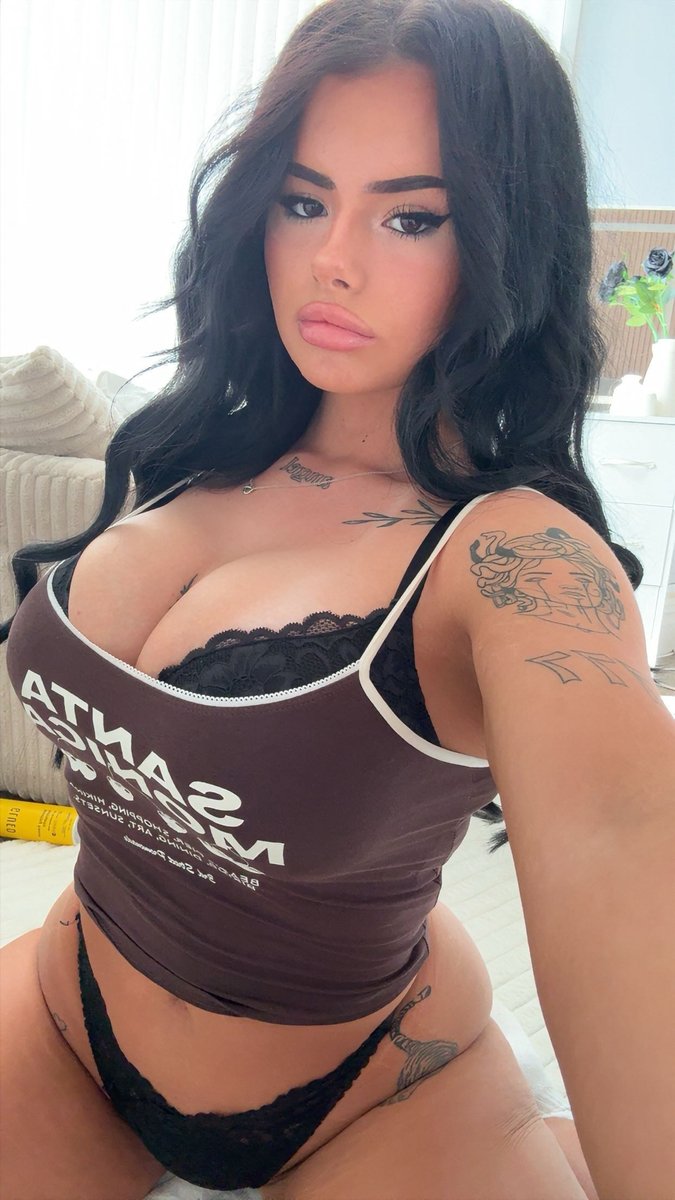 Olivia tweet media