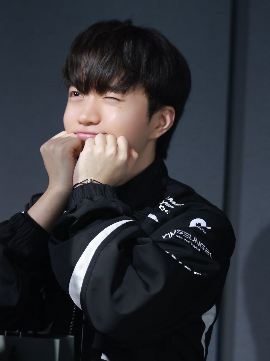 260510 T1 VS DK
😉
#T1 #T1WIN #Keria #류민석