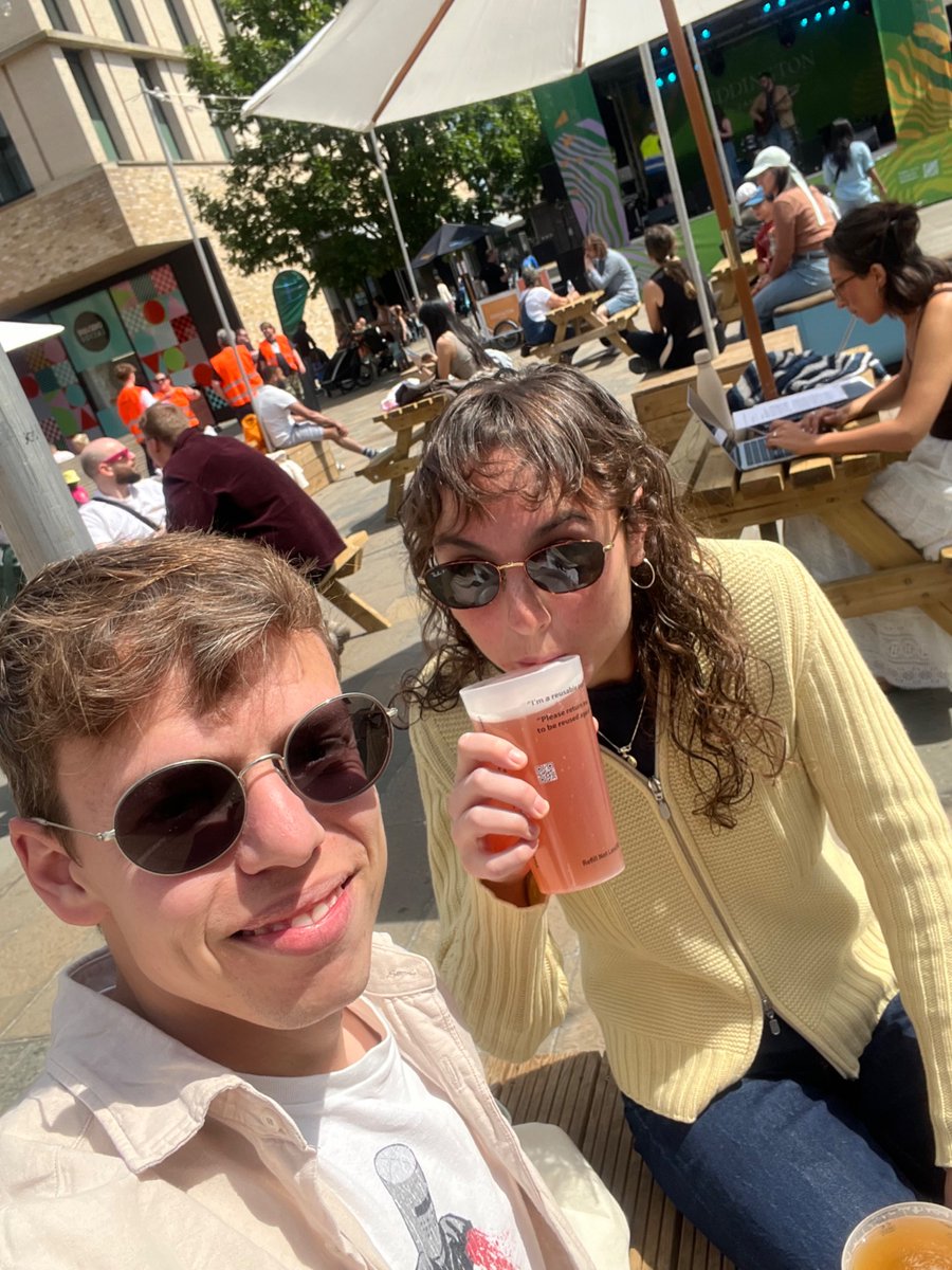 euarchont's tweet photo. Exploring Cambridge! https://t.co/5n77zJdKSf