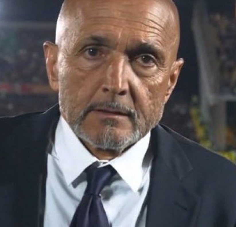 TevezFaCose's tweet photo. Io ancora fermo qui.

Luciano, ti amo. https://t.co/DuDybN6hKI
