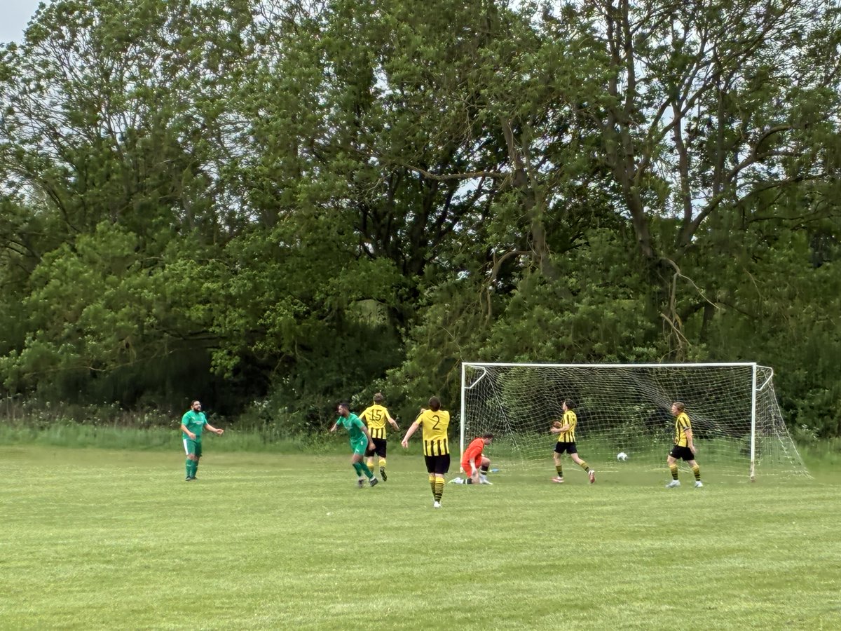 GafferReal's tweet photo. @debdensports 9 
vs
Tigers 2 

Goal scorers:
Jack 3 
Lucas 2 
Saul 2
Ant 
Arron https://t.co/9qPcCE4t5d