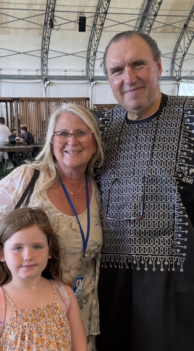 inthegap4u's tweet photo. Best pastor in the world here, Rodney Howard Browne at the River at Tampa Bay Church https://t.co/9d0bA6it7w