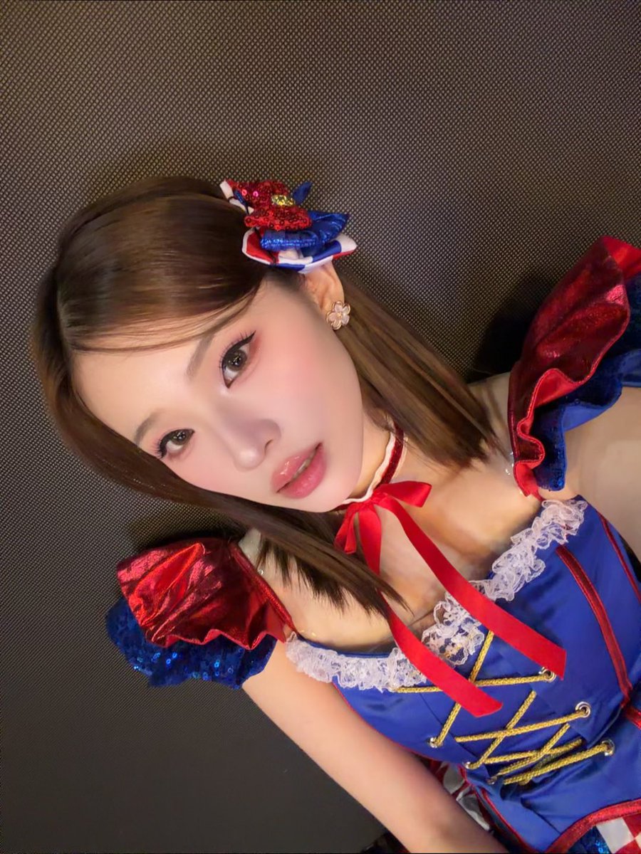 Jesslyn Elly tweet media