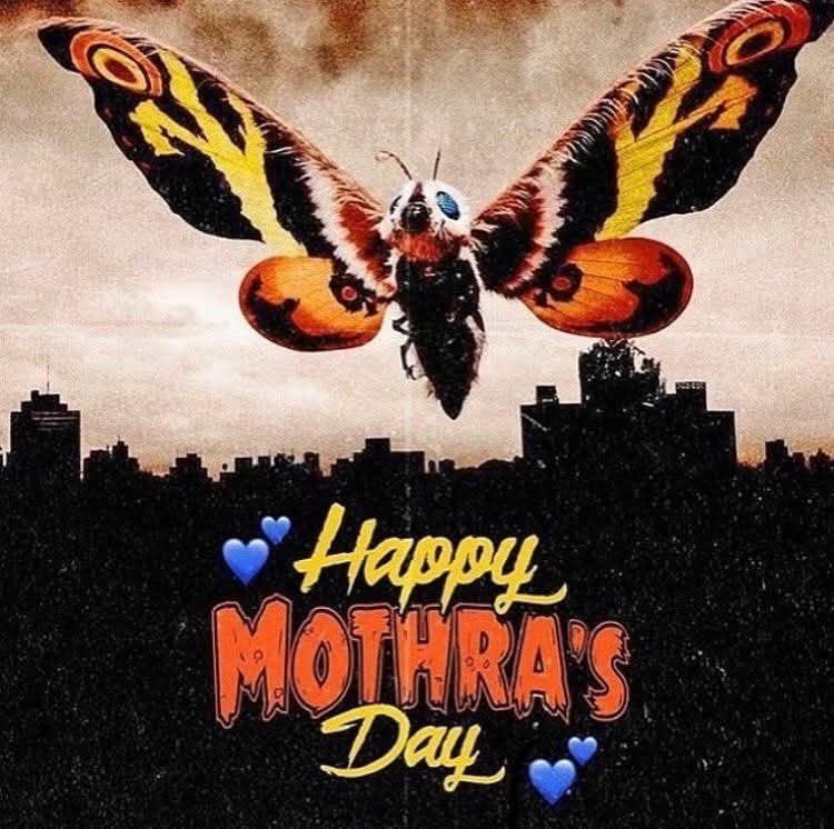 CallistoFloof's tweet photo. Happy Mother's Day to the best Kaiju mom out there~ 🦋👑 

#mothra #mothrayear #queenofthemonsters #toho #kaiju #mosura https://t.co/VyXbF52psr