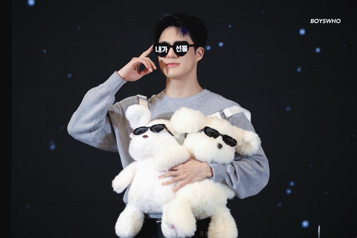 0510
🕶️
🐶
#제노 #JENO #NCTDREAM