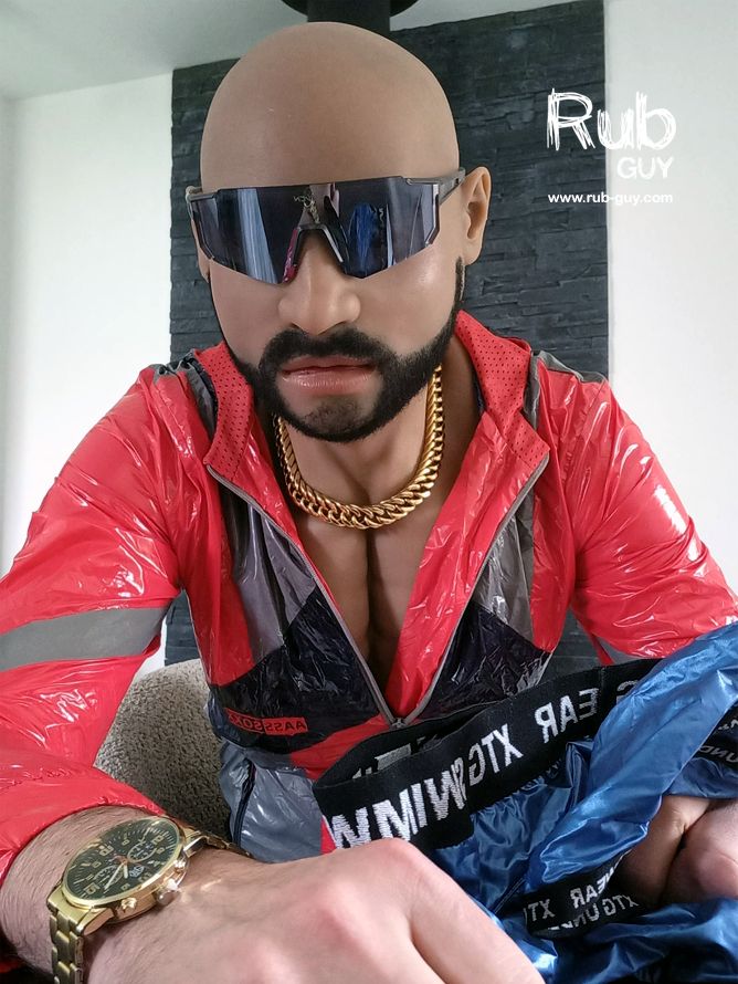 Rub Guy tweet media