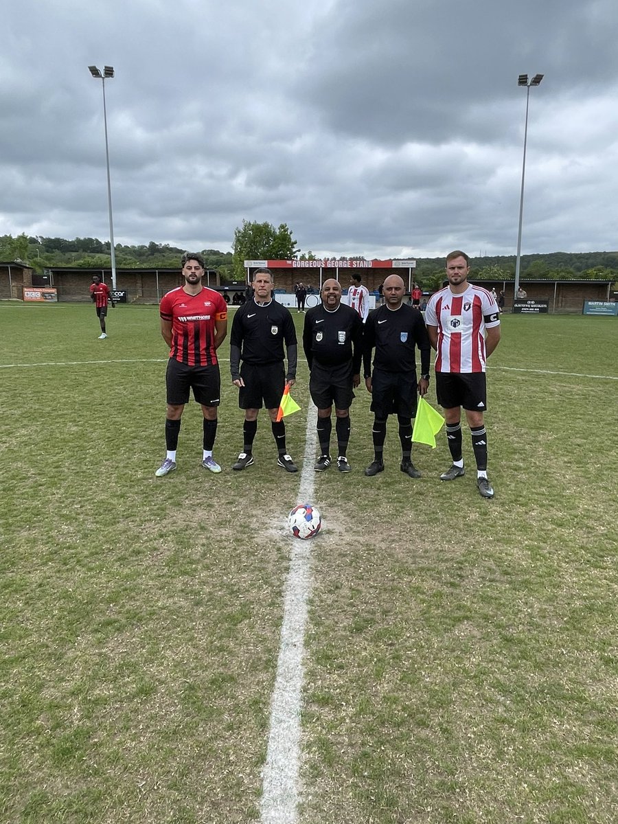 LDLSFL25's tweet photo. @tottssundays beat @CaddingtonFCSun 1-0 in Div 1 cup 
Congratulations to all involved https://t.co/aZnAr9fObq