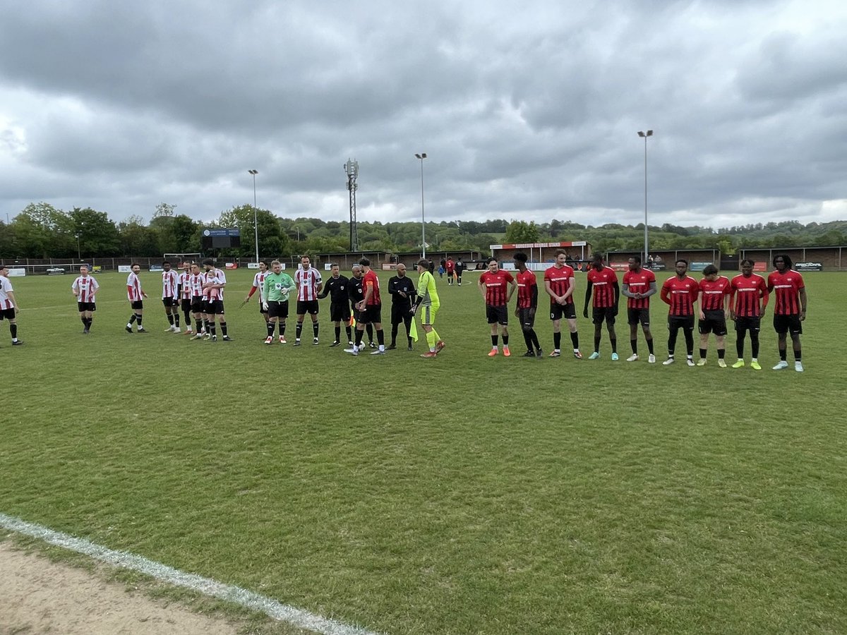 LDLSFL25's tweet photo. @tottssundays beat @CaddingtonFCSun 1-0 in Div 1 cup 
Congratulations to all involved https://t.co/aZnAr9fObq