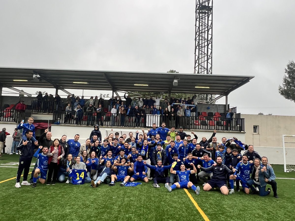 Enaitz6's tweet photo. We are the champions!
Som de l’Andratx!
Son mis gallos!

#Campeones #DH #Andratx #PetitsIValents #Mallorca https://t.co/CAUQPGrUJ6