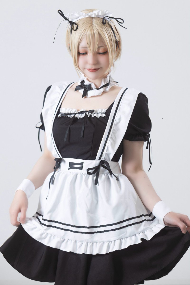 kohchamcham's tweet photo. 【創作】メイド

「今日からお世話になります♡
                お掃除ならお任せ下さい😋」

📸@aticotidoti 
 #メイドの日 https://t.co/YiBamWB1Dc