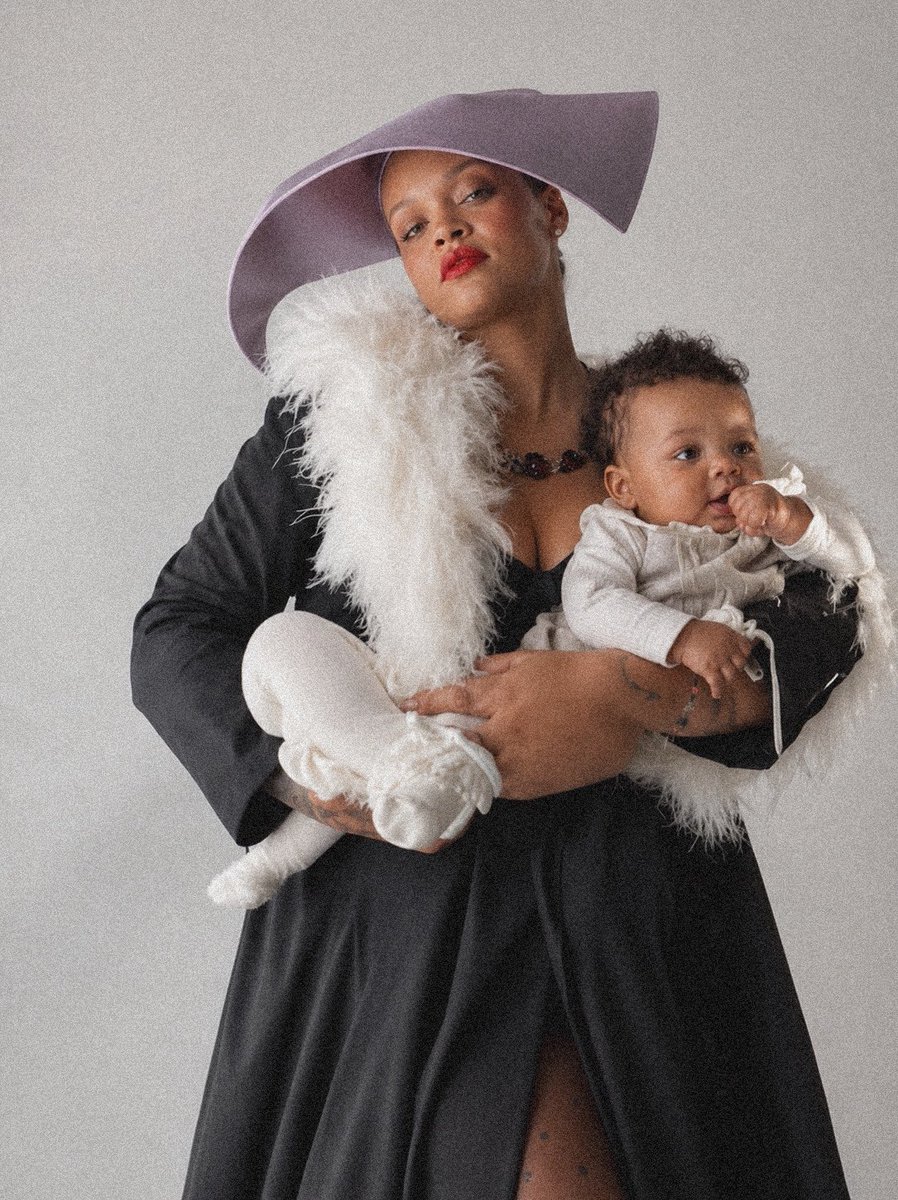 Rihanna | HQ tweet media