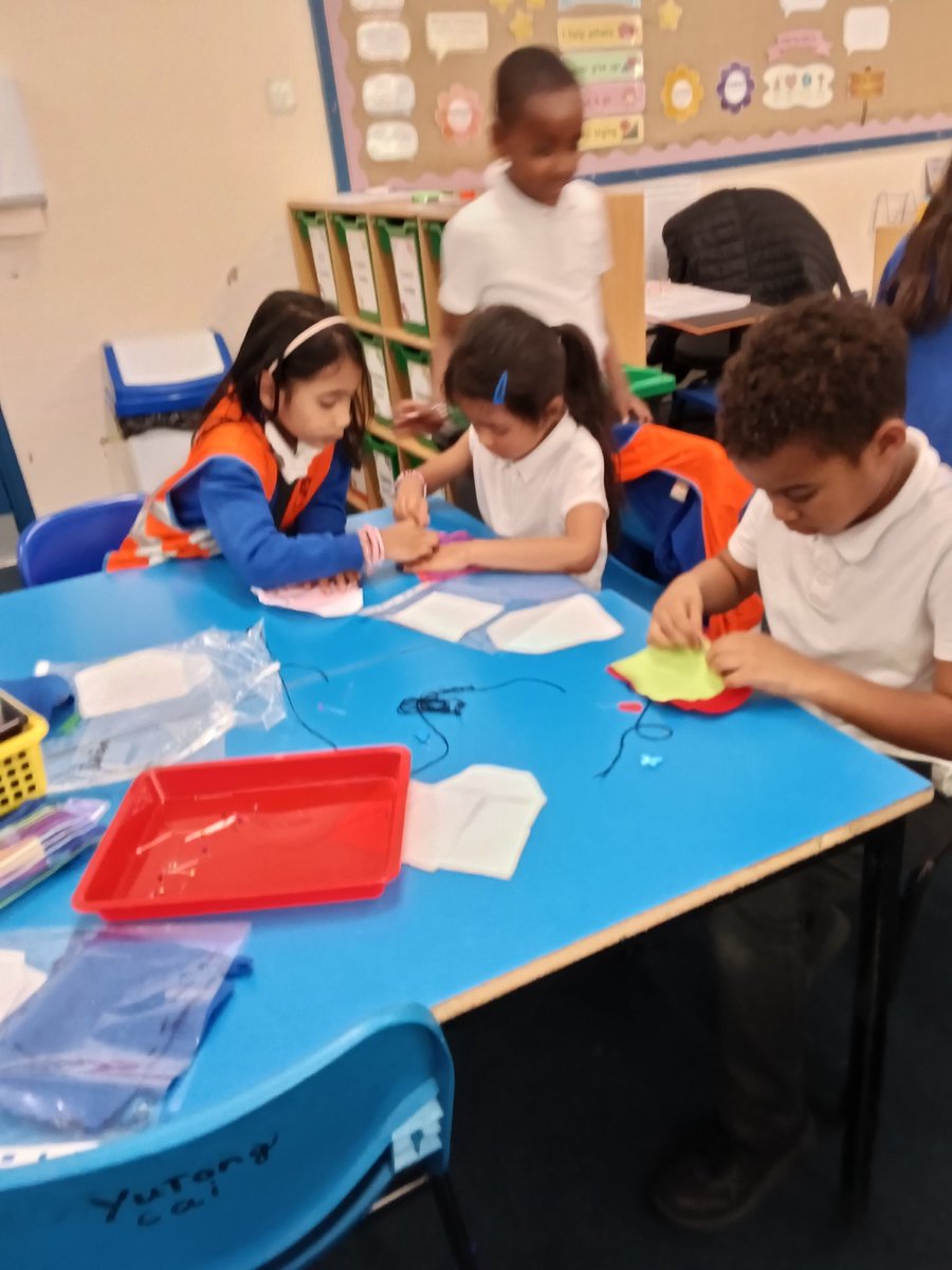 STP_School's tweet photo. This term in DT, year 2 have been making pouches. On Friday the children joined their fabric using a running stitch. At times, it was super tricky but the children kept going, tried their absolute best and accomplished the challenge! Next week we will be adding embellishments 🤩 https://t.co/xG9EMPxWMZ