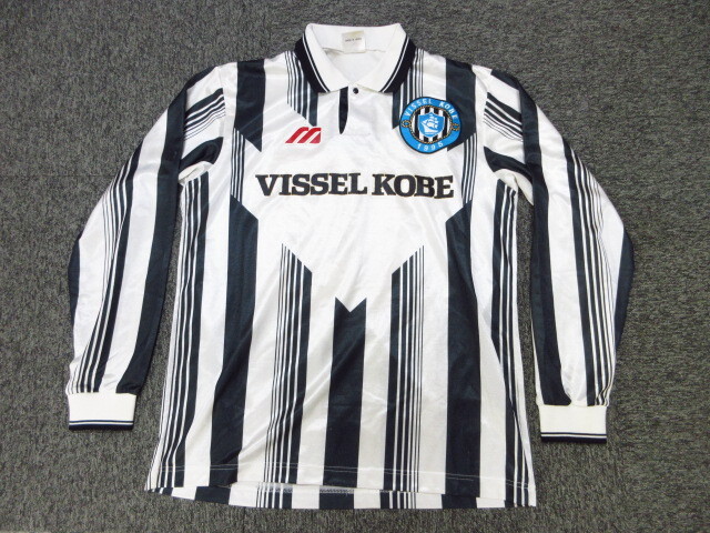 Japan Football Shirts tweet media