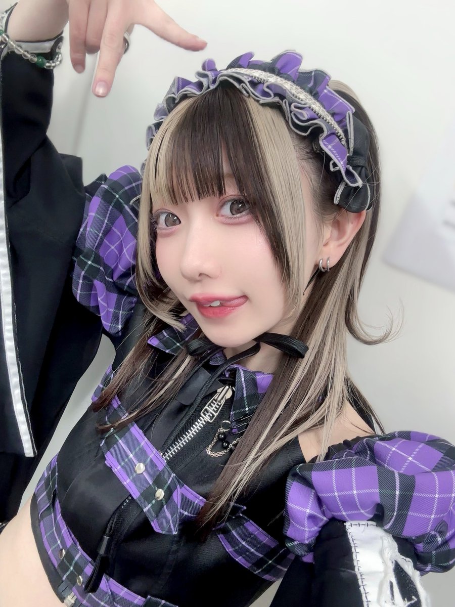 桜寝あした tweet media