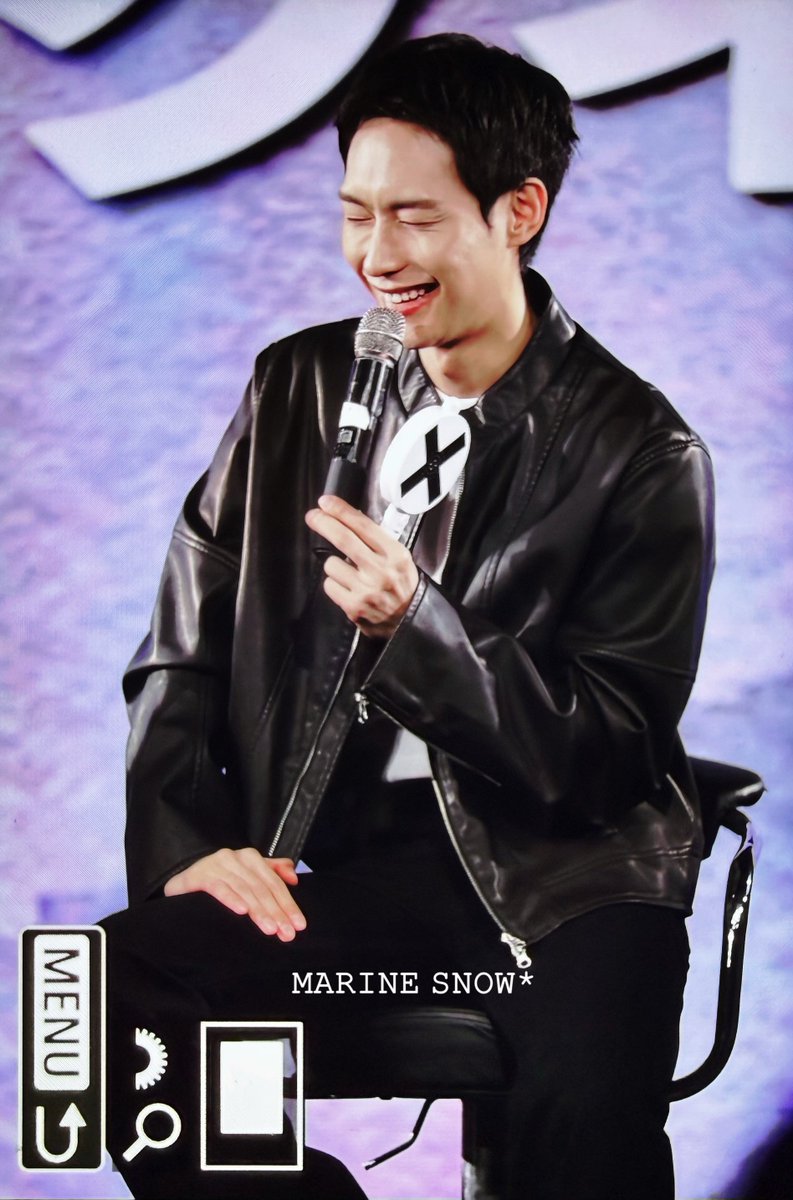marinesnow0220's tweet photo. 260510

2026 WOOSEUNG 1st Fanmeeting in Osaka: [MAY BE]

-

#우승 #WOOSEUNG #ウスン https://t.co/RhJCHx7vEt
