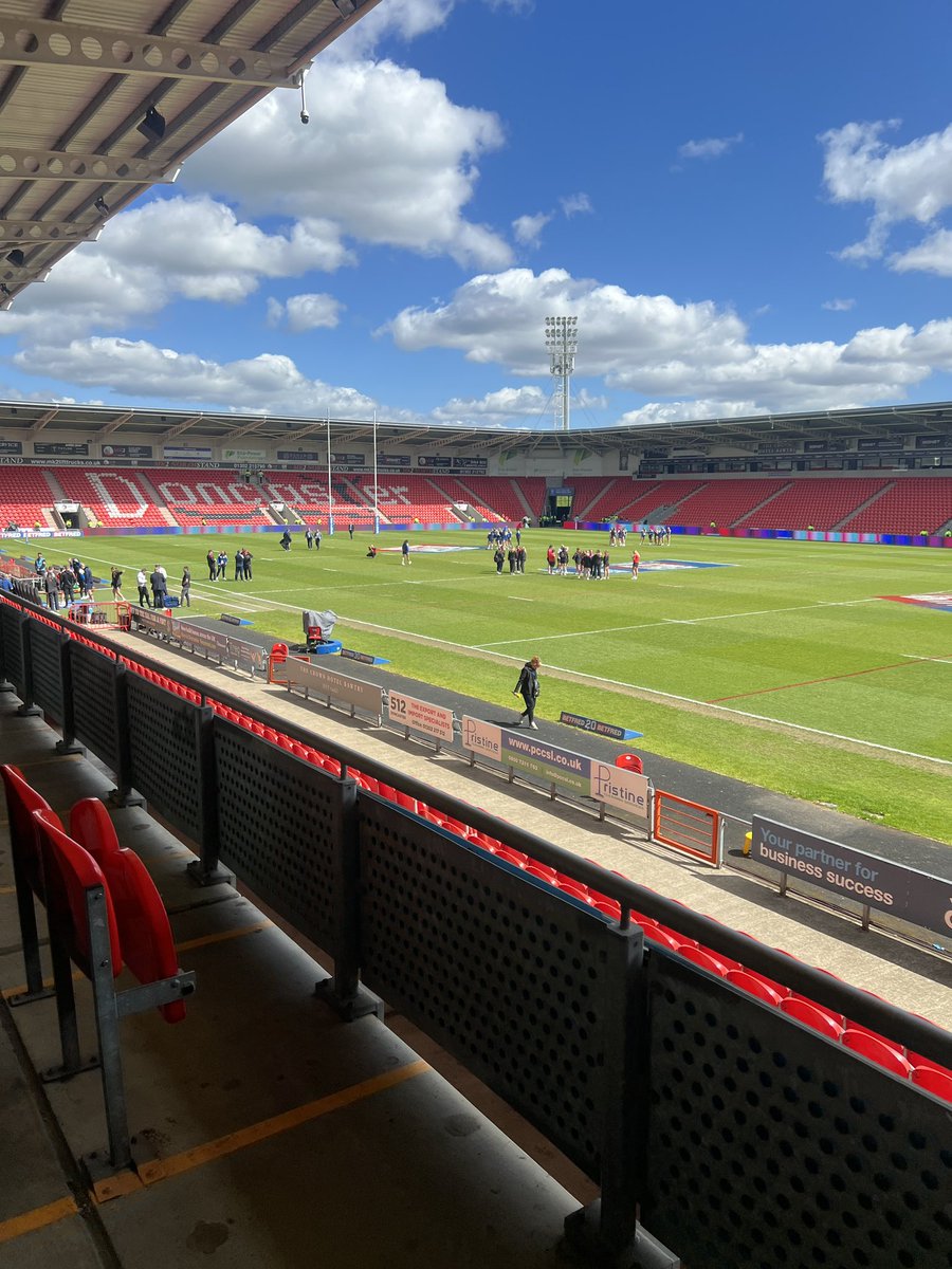 itsriley001's tweet photo. New electronic boards at the rugby today #DRFC https://t.co/1nOh7GziFc