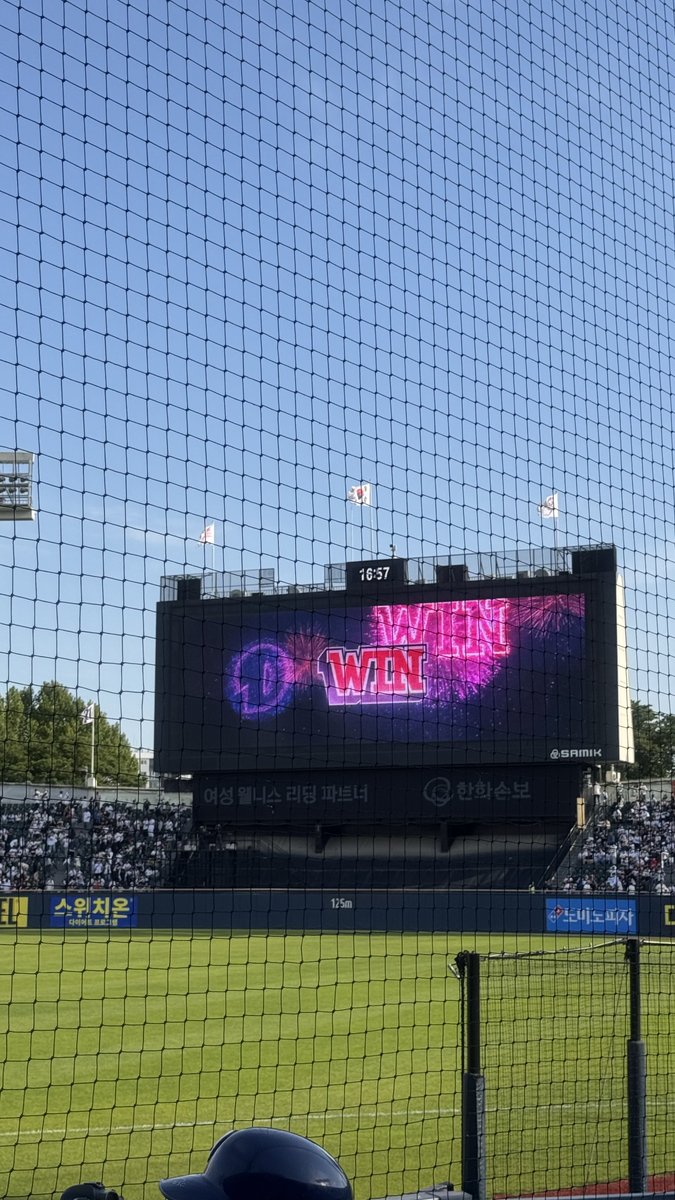 안녕 tweet media