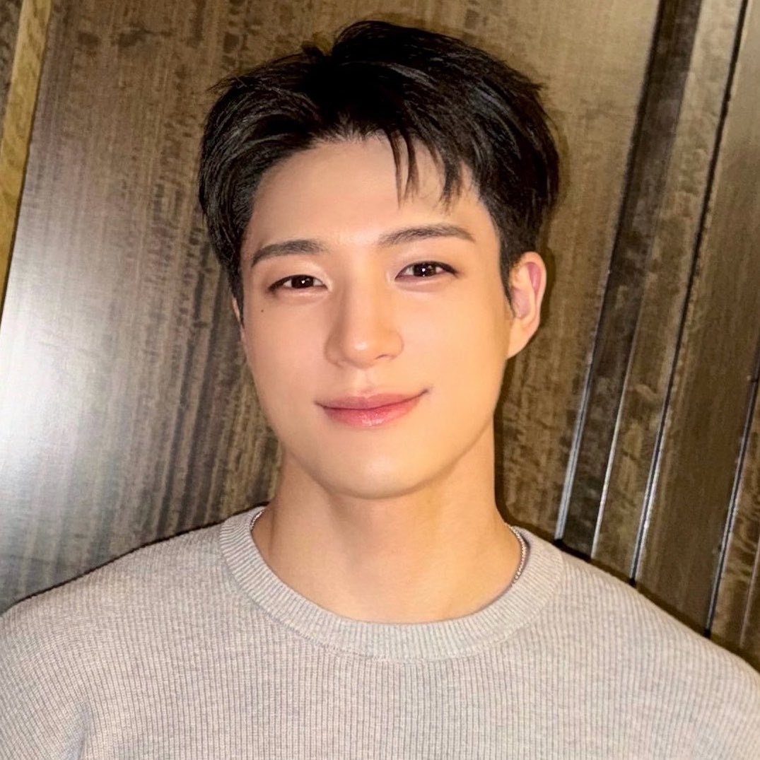 젠몽 tweet media