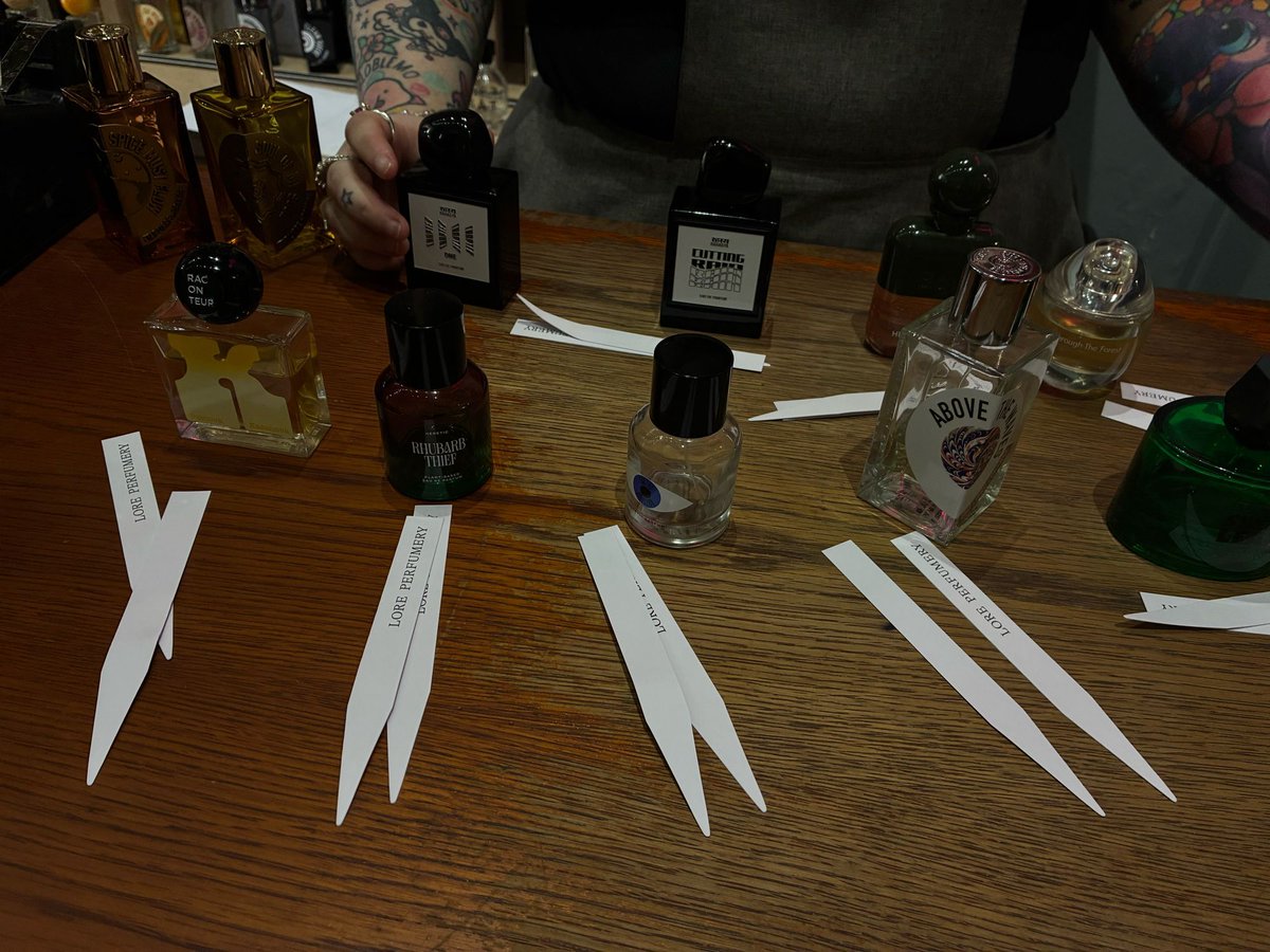 tilly__today's tweet photo. Perfume sampling is one of my favourite things to do with a lover. Comparing notes, scents, moods… although my taste could be described as niche and somewhat acquired.. Cactus Abduction was my favourite one here, carrot seed and green bell pepper🌵🛸 https://t.co/MIjeLjEfw0