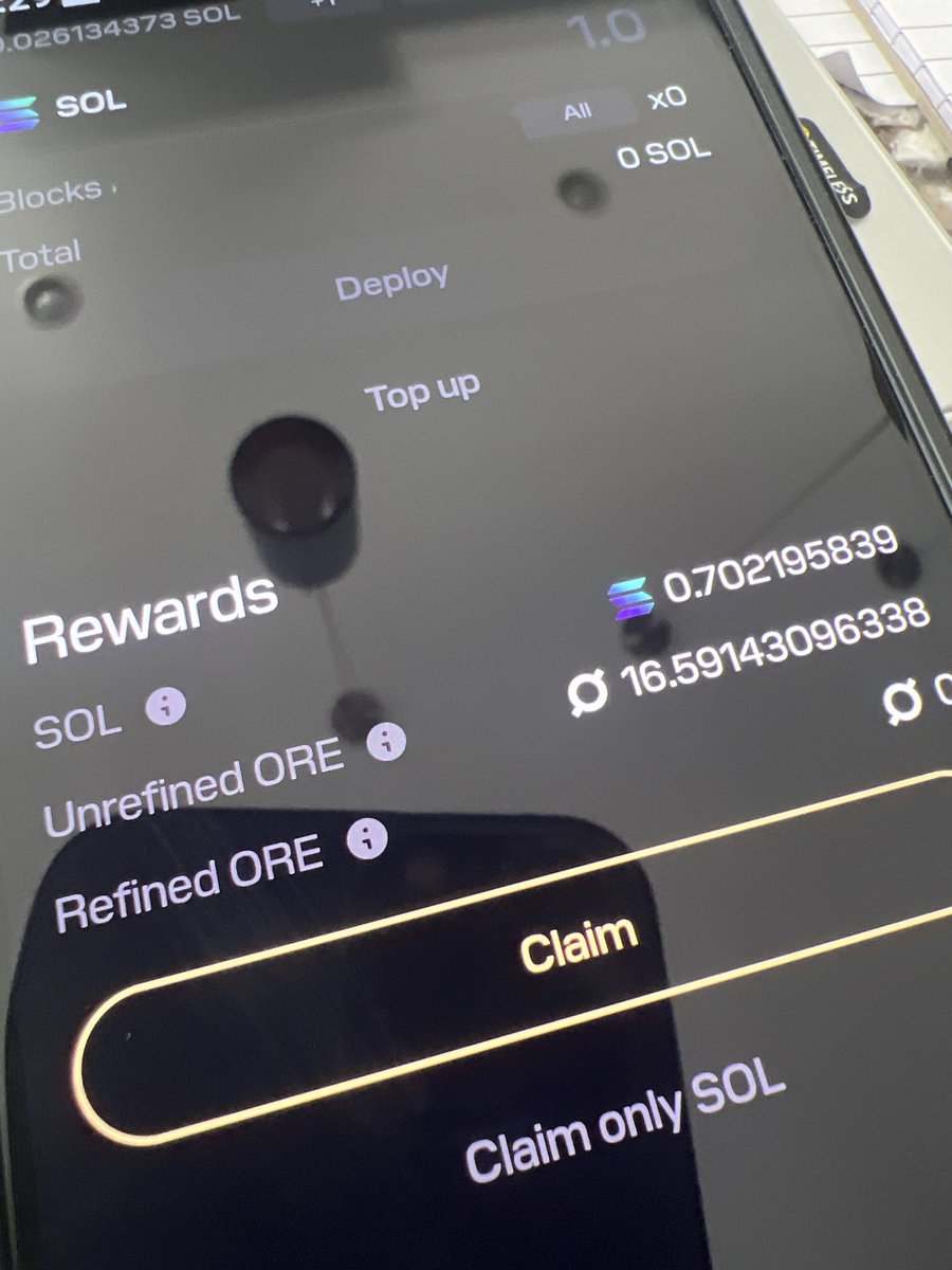 _CryptoCaps's tweet photo. I just hit the MF Motherload @ore w/ 0.03 bet :) <3 

Like, repost, comment, FOLLOW for a chance at 1 solana:oreoU2P8bN6jkk3jbaiVxYnG1dCXcYxwhwyK9jSybcp 

24hrs from now 5/10/26 9:31AM https://t.co/6thkGnGHyR