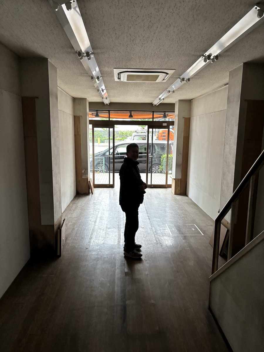 東京の古本屋 小川書店 港区白金高輪 tweet media