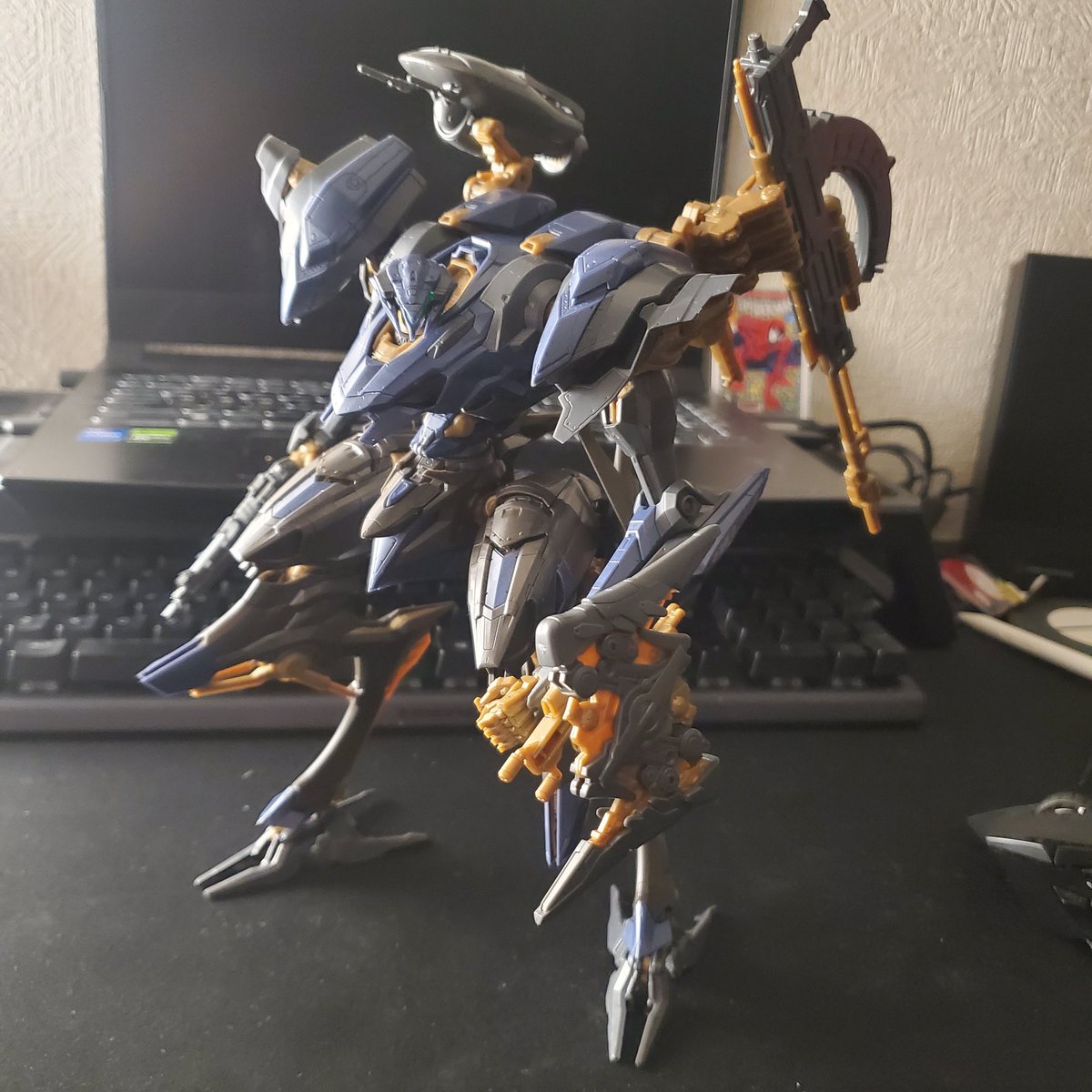 XYTHERRR's tweet photo. Finished!
Steel Haze from armored core by Kotobukiya! (Tamashii Ortus for Scale) https://t.co/nhd8XI6pLZ