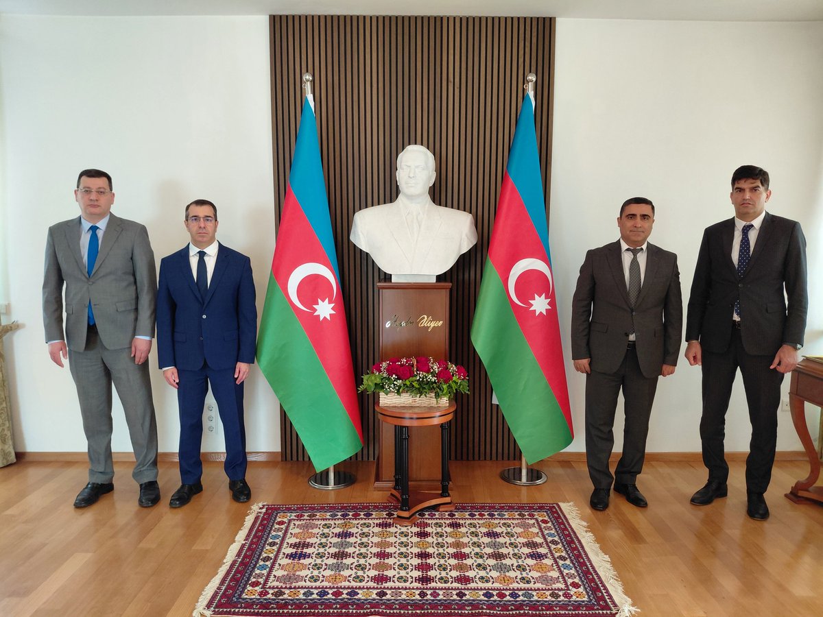 A_L_Imanov's tweet photo. Today, May 10, marks the 103rd anniversary of the birth of National Leader of #Azerbaijan 🇦🇿 Heydar Aliyev, the founder of modern, truly independent Azerbaijan. With deep respect and gratitude we honor the memory of great Heydar Aliyev, who played an exceptional role in the history and fate of our nation.

#HeydarAliyev
#HeydərƏliyev 
#GreatLeader 
#NationalLeader